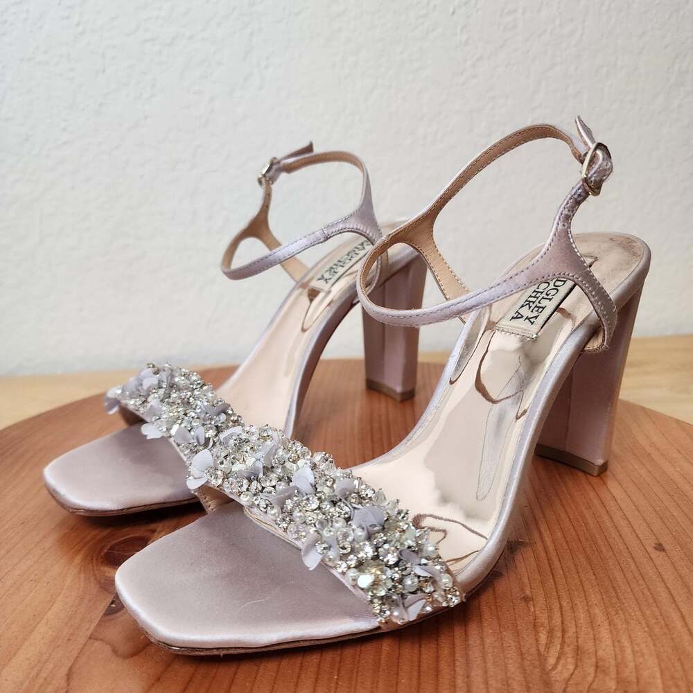 Badgley Mischka Shoes Womens Size 6.5 Pink Strappy Block Heel Sandals Rhinestone